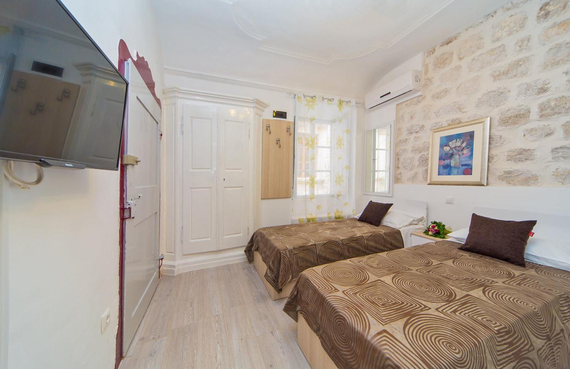Apartments & Rooms Orlando Dubrovnik Oda fotoğraf
